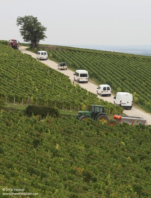 The convoy led by Vincent Pinard, October 2013 Vincent Pinard