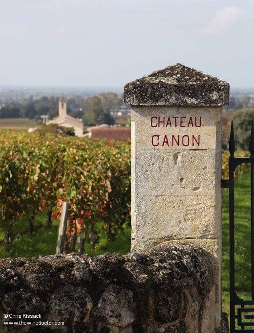 Château Canon, vineyard and gatepost, October 2013 Bordeaux 2009
